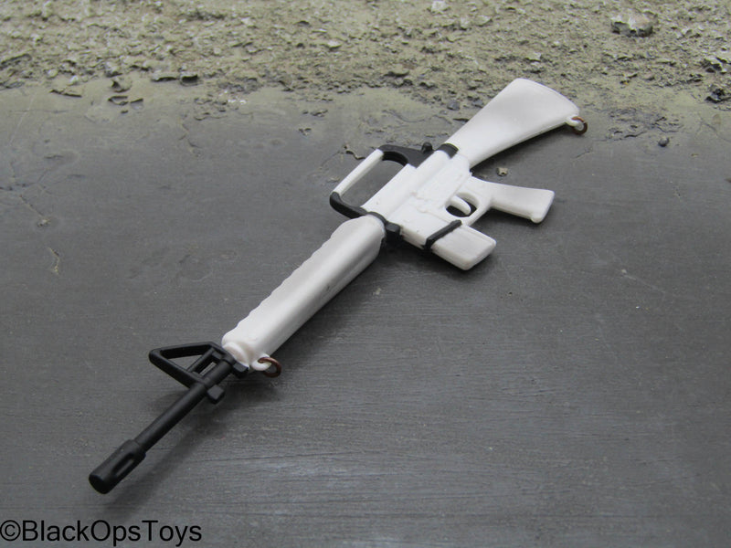 Load image into Gallery viewer, White M16
