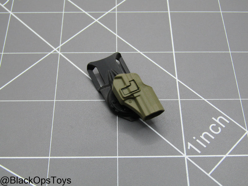 Load image into Gallery viewer, Black &amp; Tan Pistol Holster
