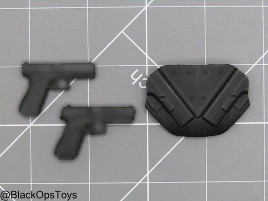 9mm Pistols w/Dual Pistol Holster