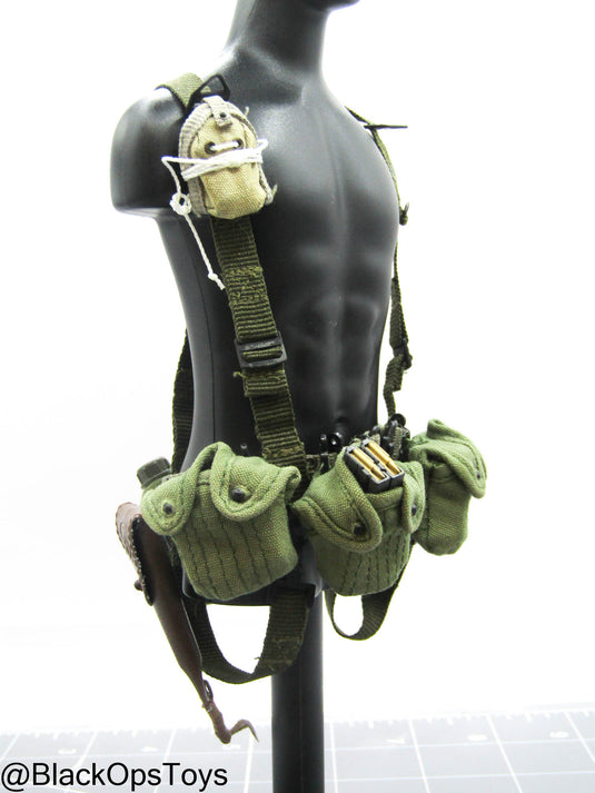 Vietnam Team Leader - Rivet Belt w/Harness, Pistol, & Pouch Set