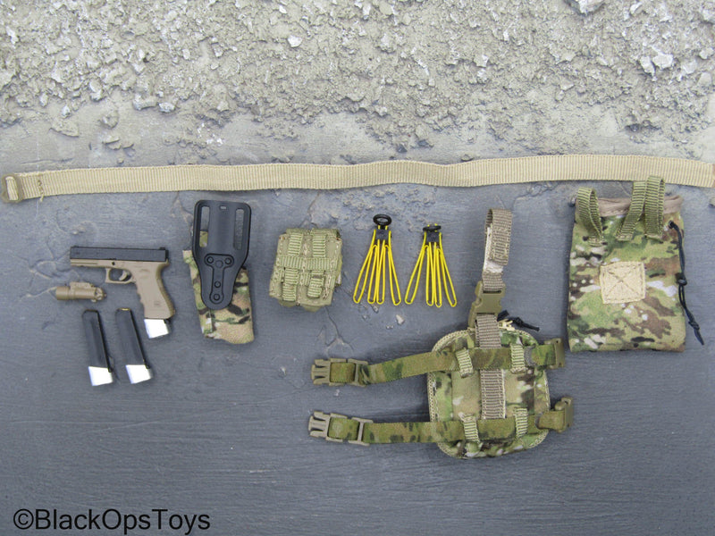 Load image into Gallery viewer, US Army Special Forces - Multicam Belt Set w/Pistol
