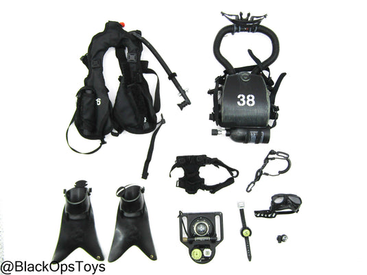 Black Marine Scuba Diver Gear Set (Hot Toys)