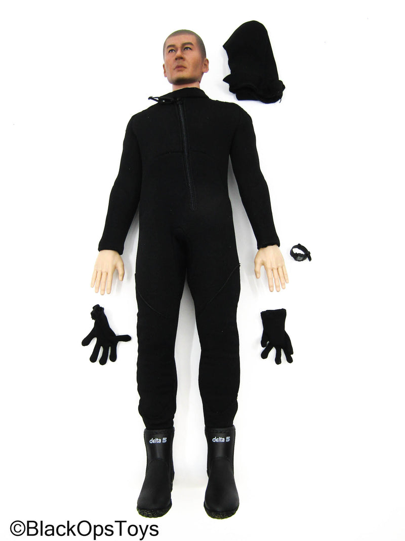 Load image into Gallery viewer, PLA NMC Combat Diver - Male Base Body w/Diving Suit &amp; Head Sculpt
