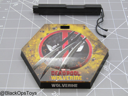 Wolverine - Base Figure Stand
