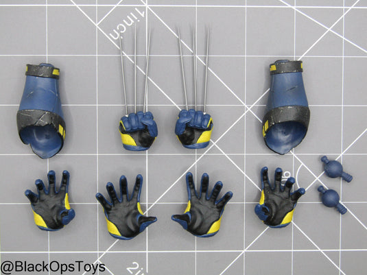 Wolverine - Male Clawed Hand Set w/Gloved Hand Set (x4)