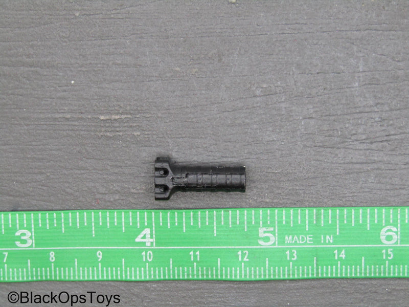 Load image into Gallery viewer, Weapons Collection - Black Vertical Foregrip
