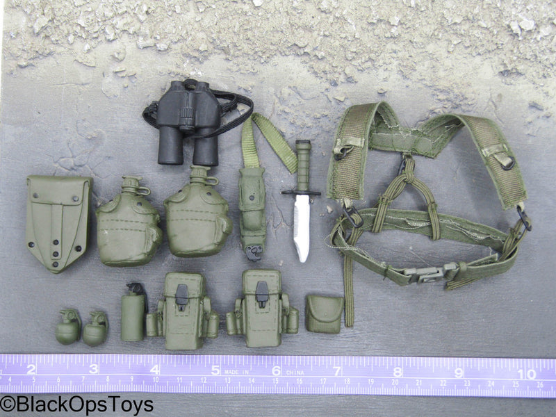 Load image into Gallery viewer, Pistol Belt w/Harness &amp; Attachments
