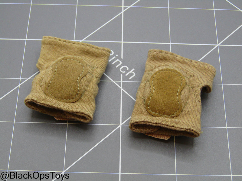 Load image into Gallery viewer, Bam 1/6 Knee Pads
