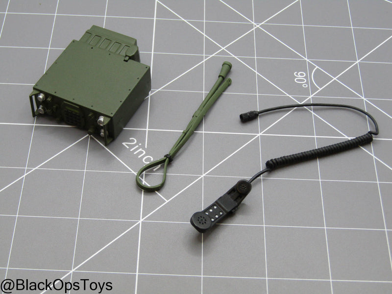 Load image into Gallery viewer, Bam 1/6 Vietnam Era Radio

