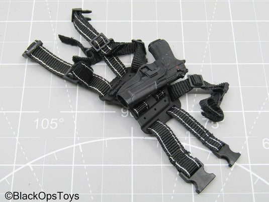 M9 Pistol w/Drop Leg Holster