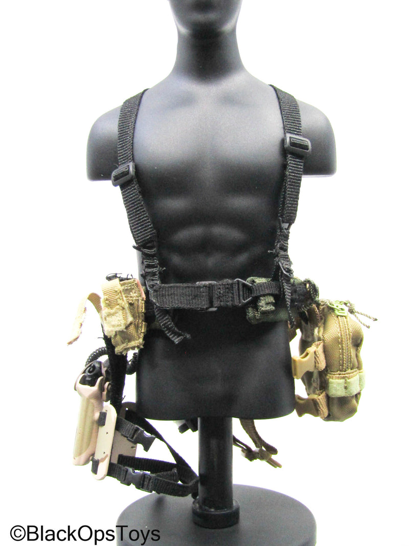 Load image into Gallery viewer, Marine Gear Set w/Pistol &amp; Drop Leg Holster (Playhouse)
