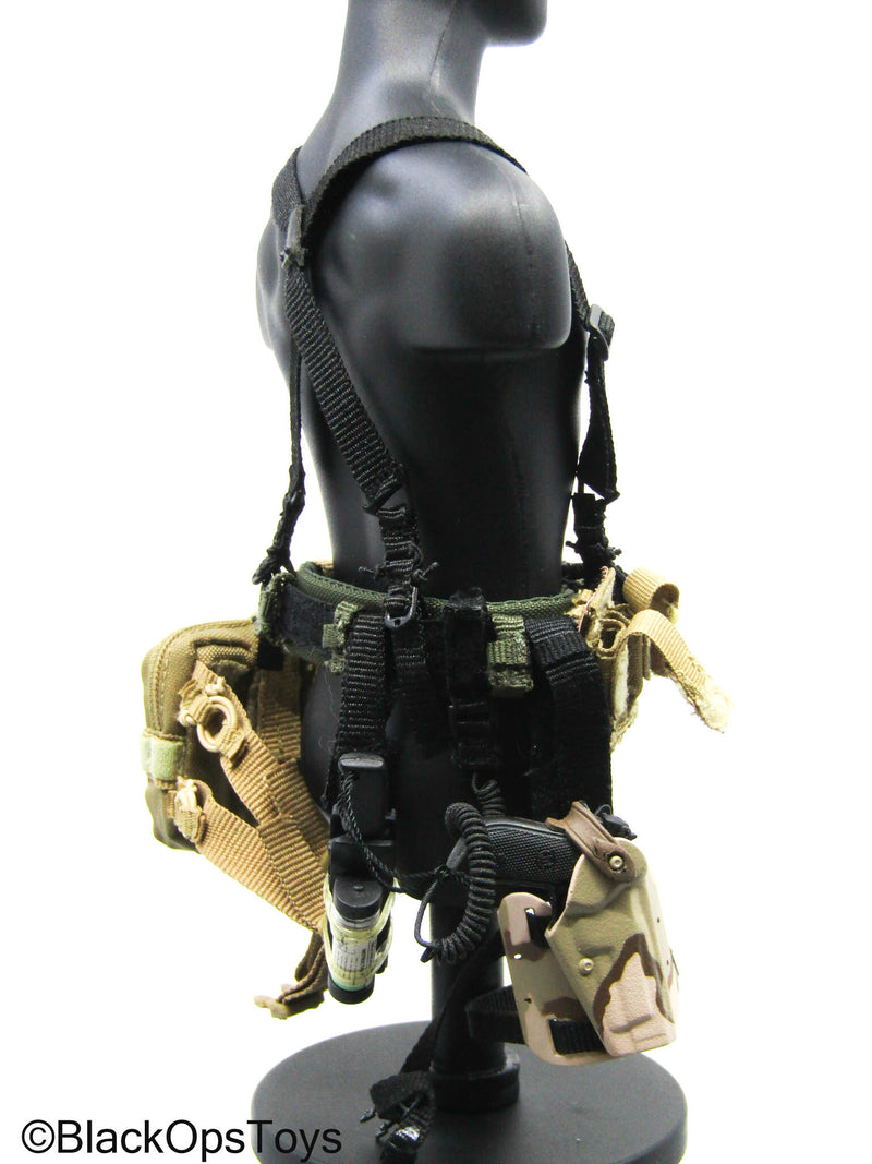 Load image into Gallery viewer, Marine Gear Set w/Pistol &amp; Drop Leg Holster (Playhouse)
