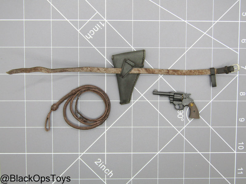 Load image into Gallery viewer, Indiana Jones TOD - Revolver w/Holster &amp; Whip
