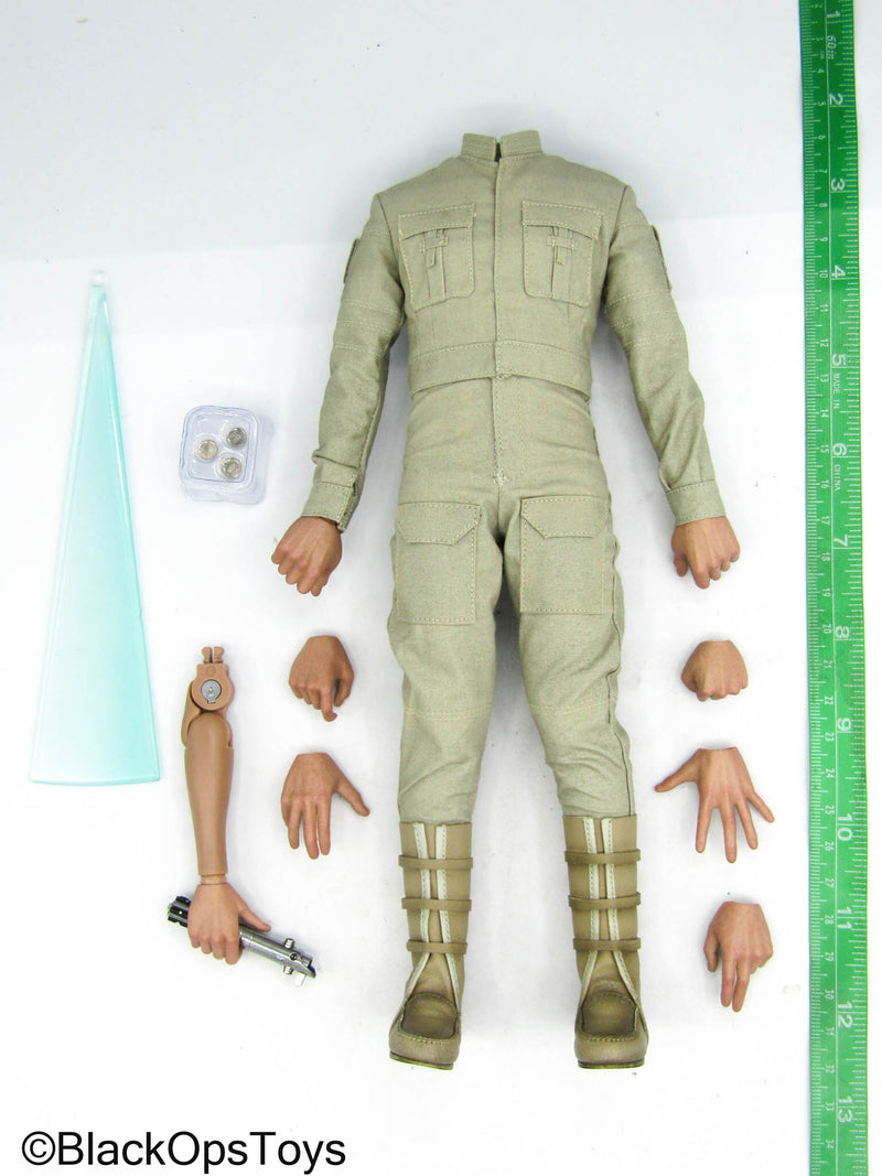 Load image into Gallery viewer, Star Wars Bespin Luke Skywalker - Male Body w/ Tan Uniform &amp; Lightsaber Arm
