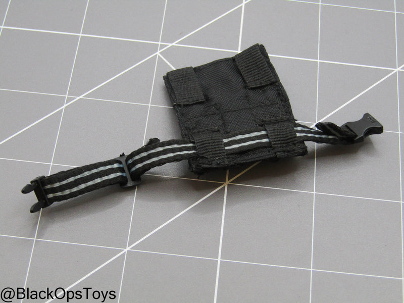 Load image into Gallery viewer, Drop Leg Triple Cell Magazine Pouch
