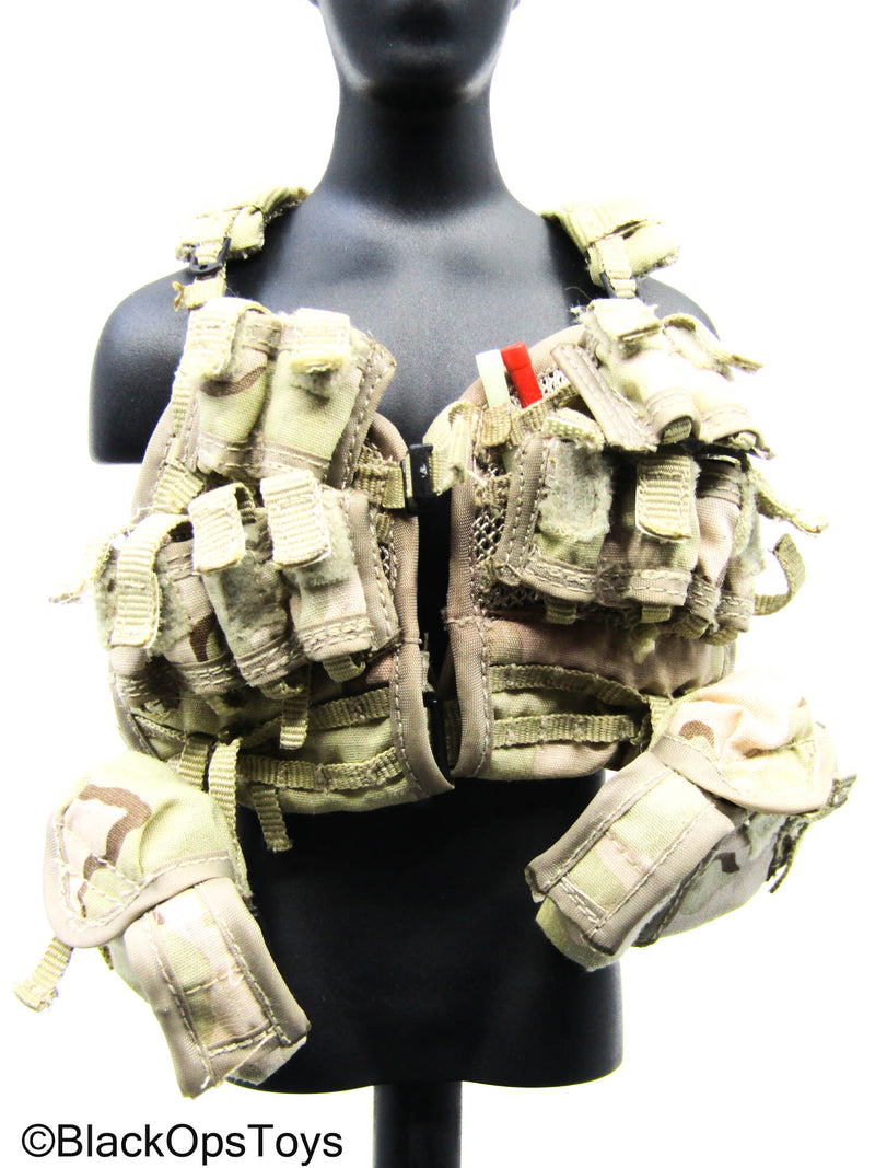 Load image into Gallery viewer, Desert Camo Tactical Vest w/Accessories, Grenade &amp; Mag Set

