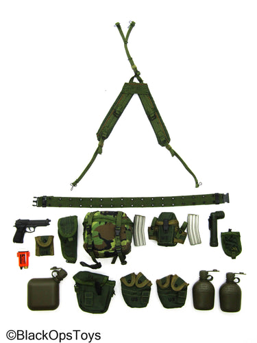 US Marine SAW Gunner Crews - Green Rivet Belt w/Pouch & Gear Set