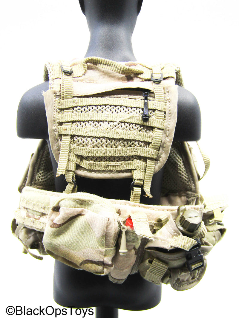 Load image into Gallery viewer, Desert Camo Tactical Vest w/Accessories, Grenade &amp; Mag Set

