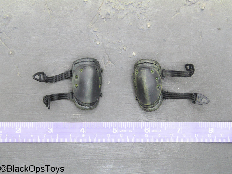 Load image into Gallery viewer, Black Kneepads (READ DESC)
