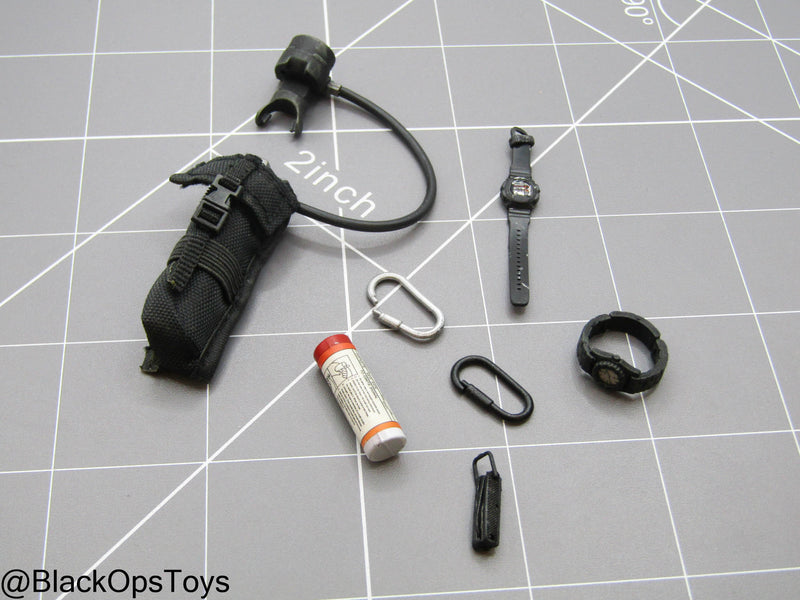 Load image into Gallery viewer, Oxygen Tank &amp; Gear Set
