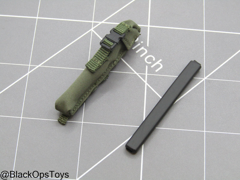 Load image into Gallery viewer, SDU Assault Team - C4 Charge w/Pouch
