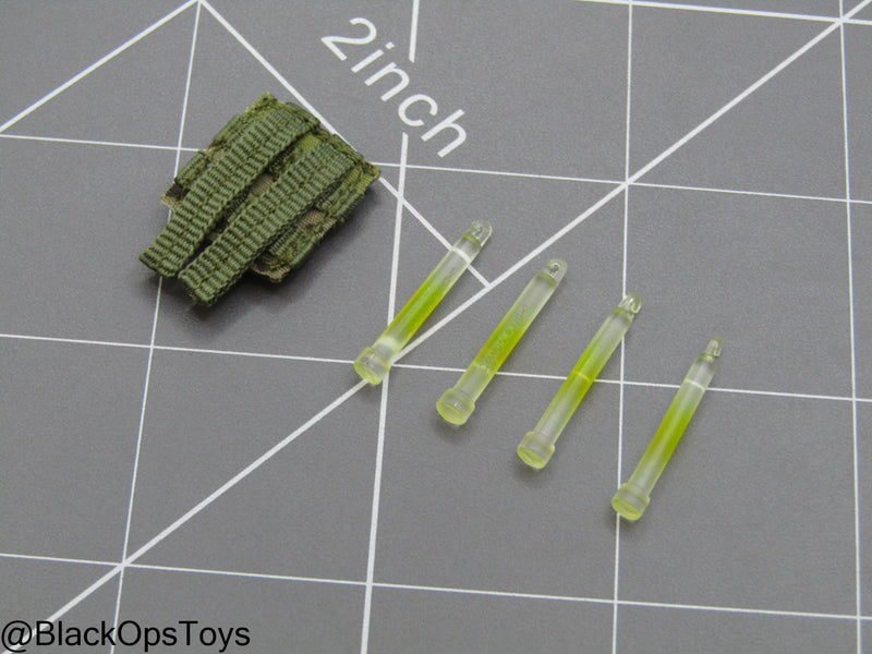 Load image into Gallery viewer, SDU Assault Team - Light Sticks w/Pouch
