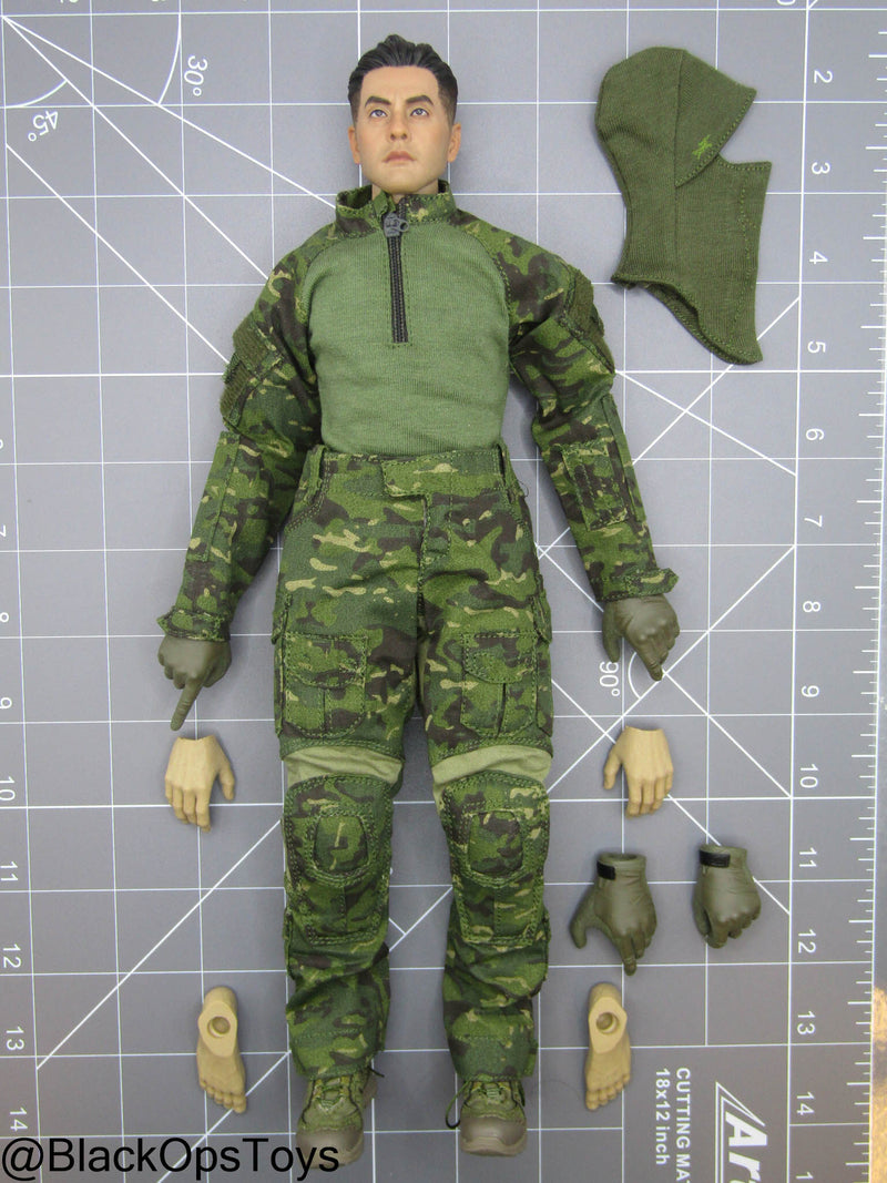 Load image into Gallery viewer, SDU Assault Team - Male Dressed Body w/Headsculpt
