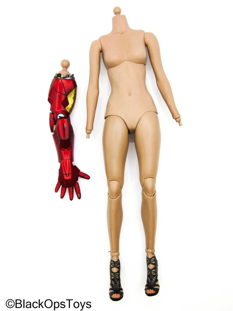 Load image into Gallery viewer, Iron Man 3 - Pepper Pots - Female Body w/Iron Man Arm &amp; High Heel Shoes
