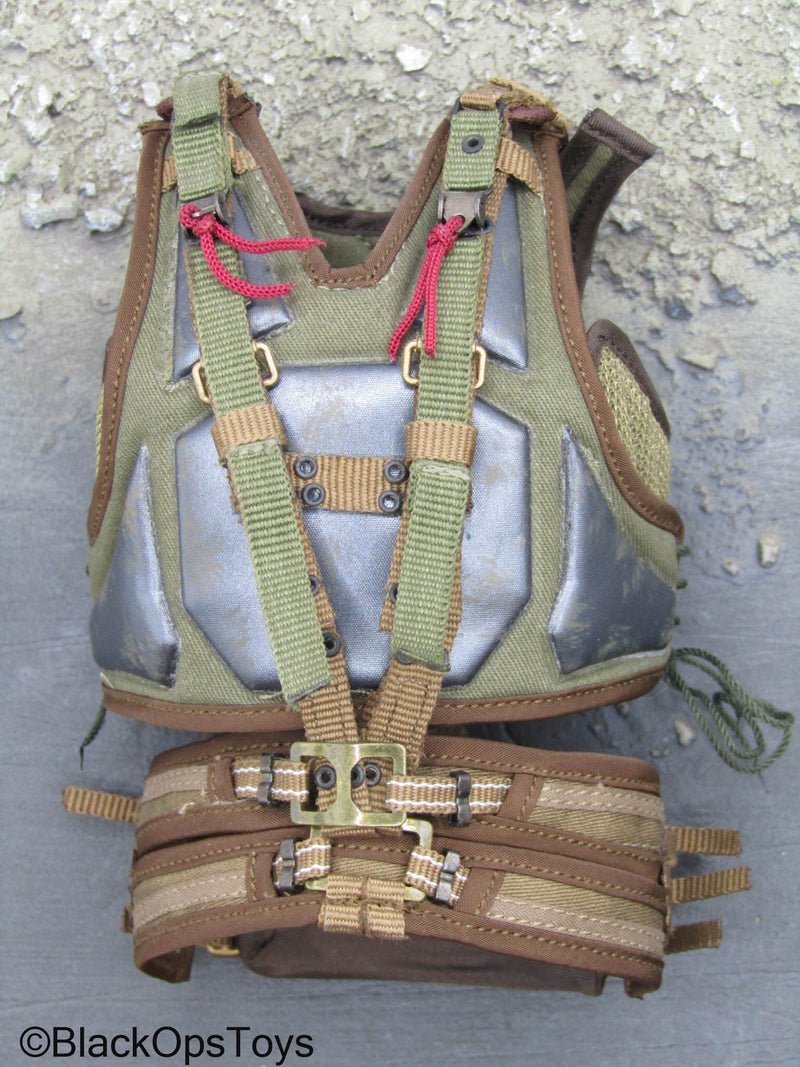 Load image into Gallery viewer, The Dark Knight Rises - Bane - Detailed Armored Vest
