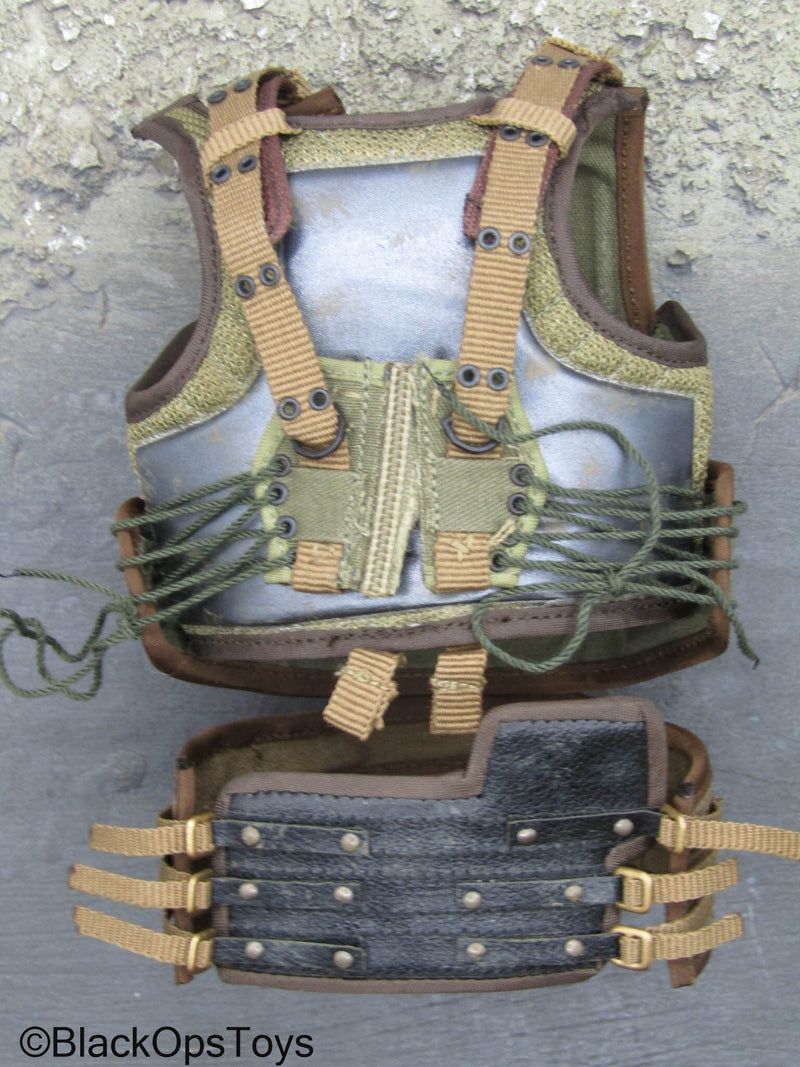 Load image into Gallery viewer, The Dark Knight Rises - Bane - Detailed Armored Vest
