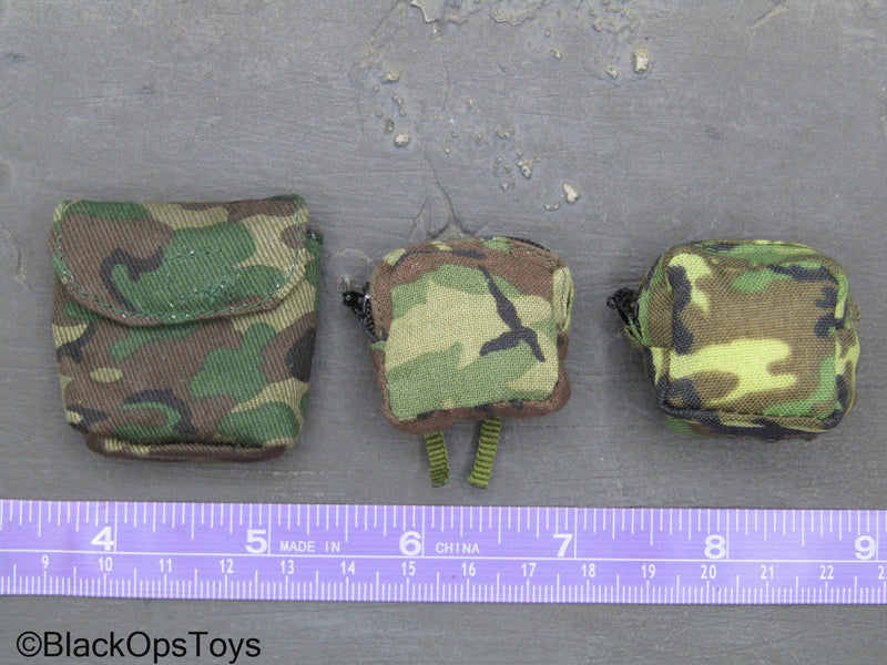 Load image into Gallery viewer, Woodland Camo Pouch Set
