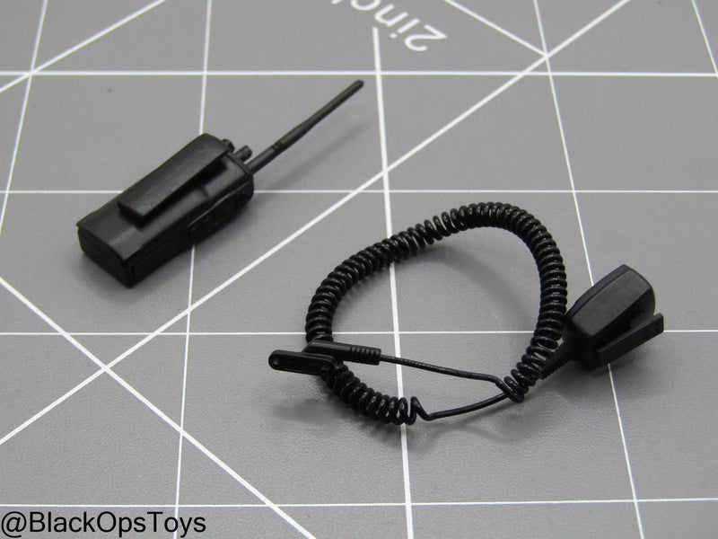 Load image into Gallery viewer, Spetsnaz FSB - Radio w/Hand Mic
