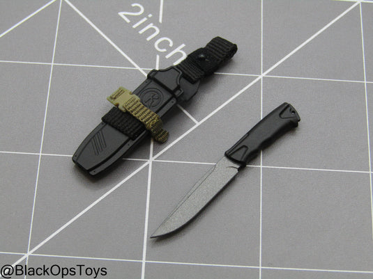 Bravo 0-7 Strike - Knife w/Sheath