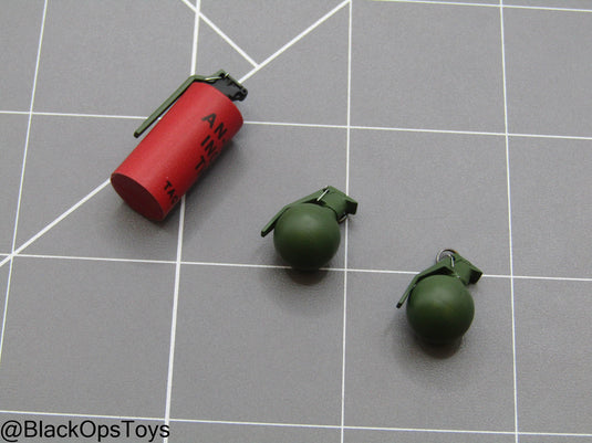 Bravo 0-7 Strike - Grenade Set