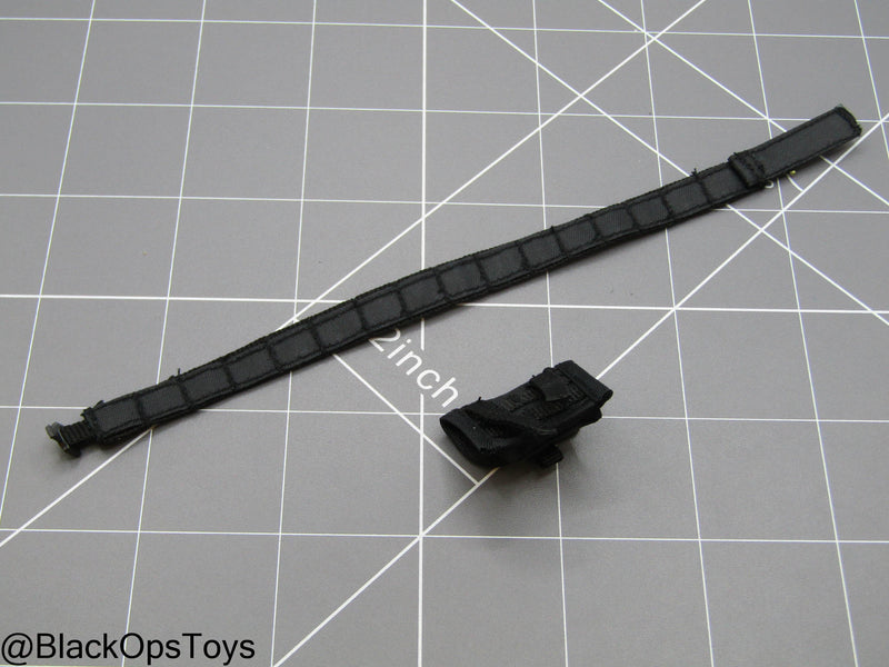 Load image into Gallery viewer, Bravo 0-7 Strike - Riggers Belt w/Utility Pouch
