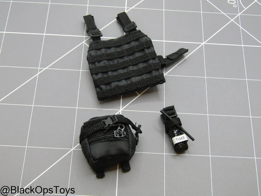 Bravo 0-7 Strike - Drop Leg MOLLE Platform w/IFAK Pouch & Tourniquet