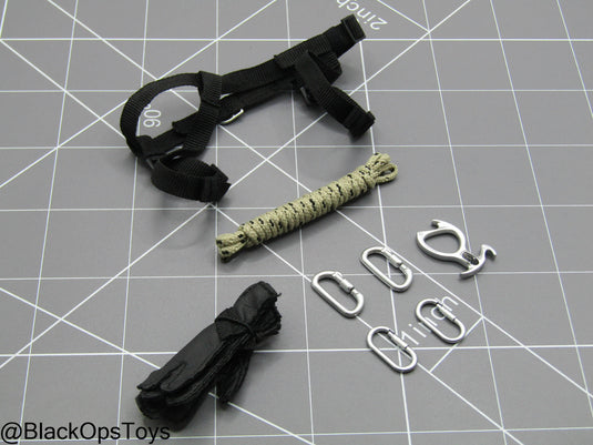 Spetsnaz FSB - Black Harness w/Rappelling Gloves & Rope