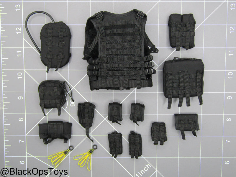 Load image into Gallery viewer, Spetsnaz FSB - Black MOLLE Vest w/Pouch Set
