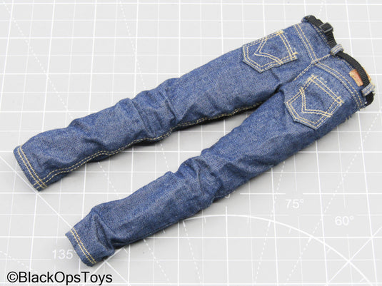 Blue Jeans w/Black Belt
