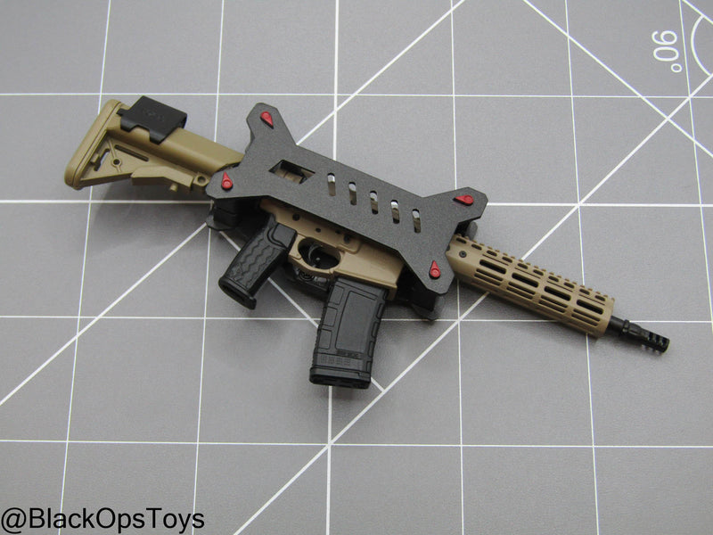Load image into Gallery viewer, Robot Dog G1 Deluxe Version w/SCAR Rifle - MINT IN BOX
