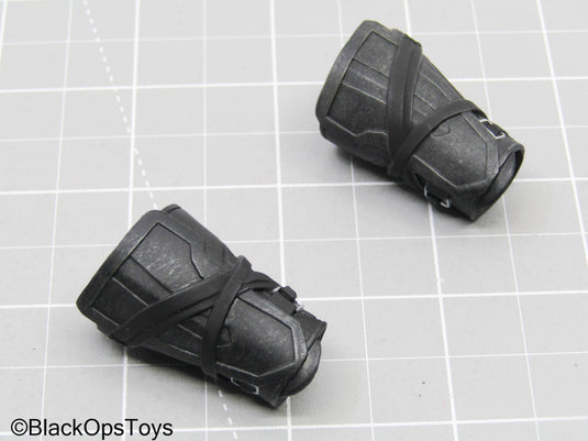 Avengers - Thor - Black Gauntlets (Hot Toys)