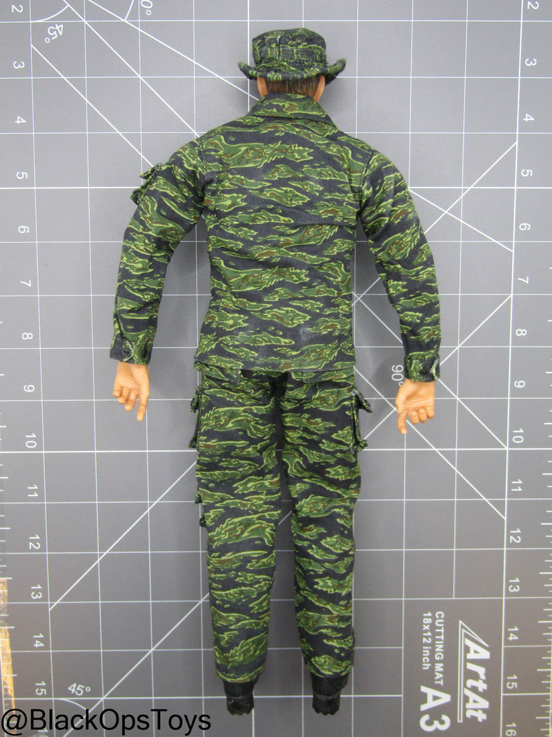 Load image into Gallery viewer, Bam 1/6 Vietnam Era Male Dressed Body w/Headsculpt (Soldier Story)
