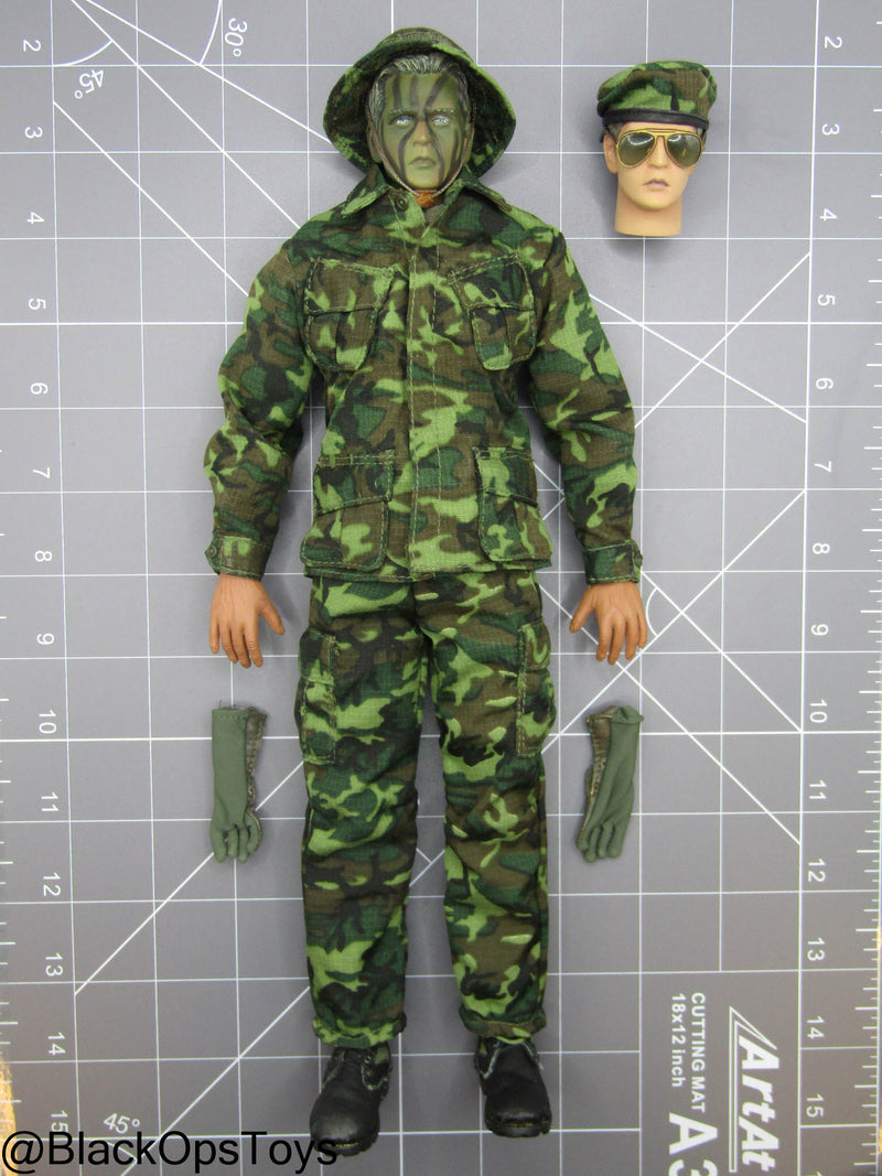 Load image into Gallery viewer, Bam 1/6 Vietnam Era Male Dressed Body w/Headsculpt (Toy Soldier)

