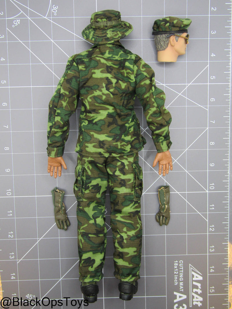 Load image into Gallery viewer, Bam 1/6 Vietnam Era Male Dressed Body w/Headsculpt (Toy Soldier)
