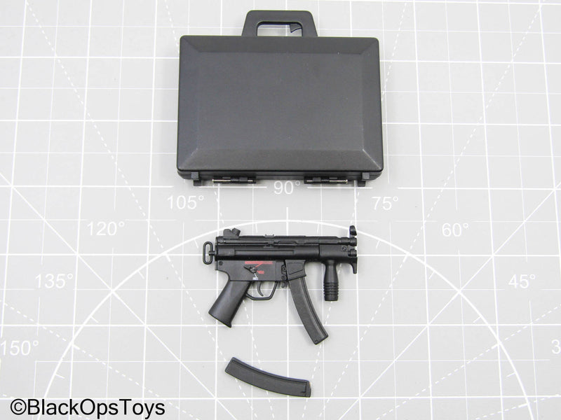 Load image into Gallery viewer, Black MP5 Set w/Weapon's Case
