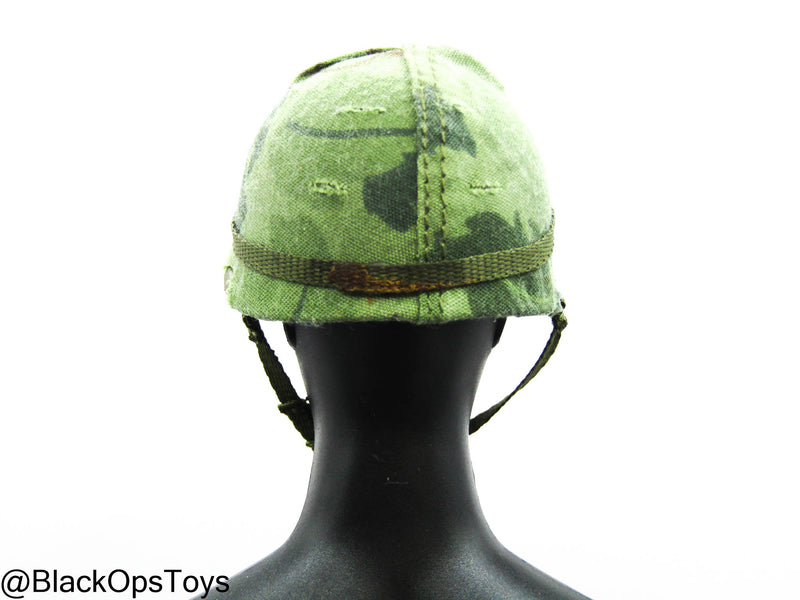 Load image into Gallery viewer, Bam 1/6 Vietnam Era Helmet w/Cover (Toy Soldier)
