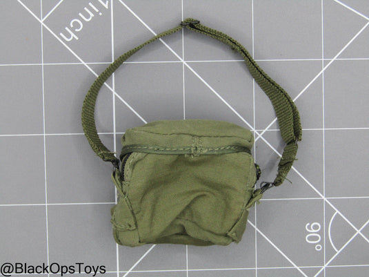 Bam 1/6 Vietnam Era OD Green Medical Satchel Bag (Toy Soldier)