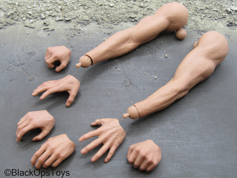 Load image into Gallery viewer, Avengers Infinity War - Thor - Male Muscle Arms w/Hands

