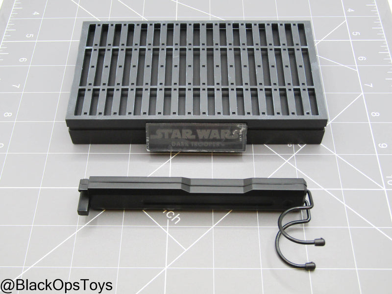 Load image into Gallery viewer, Star Wars Mandalorian - Dark Trooper - Base Figure Stand
