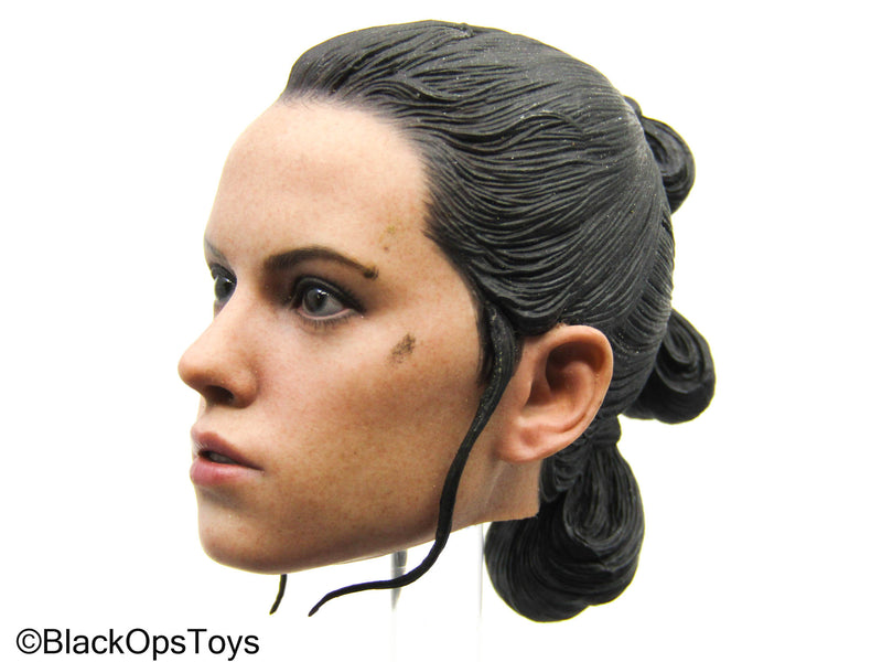 Load image into Gallery viewer, Star Wars - Female Headsculpt In Rey Likeness (Hot Toys)
